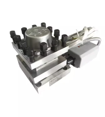 LDB4-51B(0625) LDB4-57B(6125) LDB4-70A(6132) LDB4-65C(6132 ) LDB4-70(6132) YASUN CNC lathe electric tool holder - Image 3