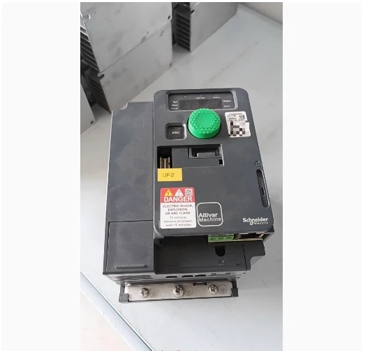 Schneider Frequency converter ATV320U04N4C ATV320U06N4C ATV320U07N4C ATV320U11N4C ATV320U15N4C ATV320U22/30/40/55/75/D11/D15N4C - Image 2