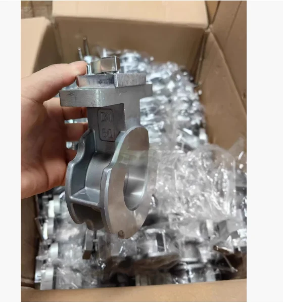 HIKEENON High Temperature Resistant Manual Butterfly Valve DN50 DN65 DN80 DN100 DN125 DN150 DN200 DN250 DN300 - Image 4