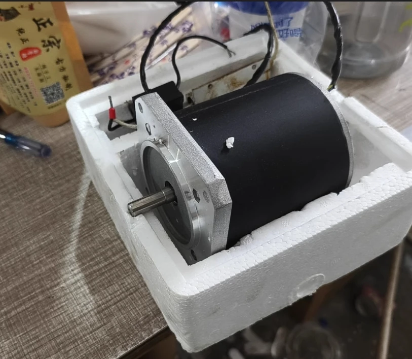 JieKe Yintong Permanent Magnet Synchronous Motor 55TDY060-T 55TDY115-T 70/90/110/130TDY060-T 70/90/110/130TDY115-T - Image 3